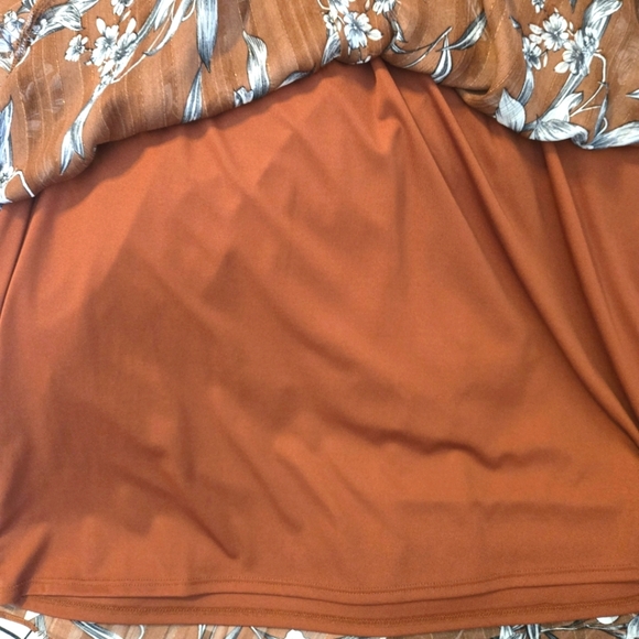 Taylor Floral-Print Fit & Flare Dress - Picture 7 of 10